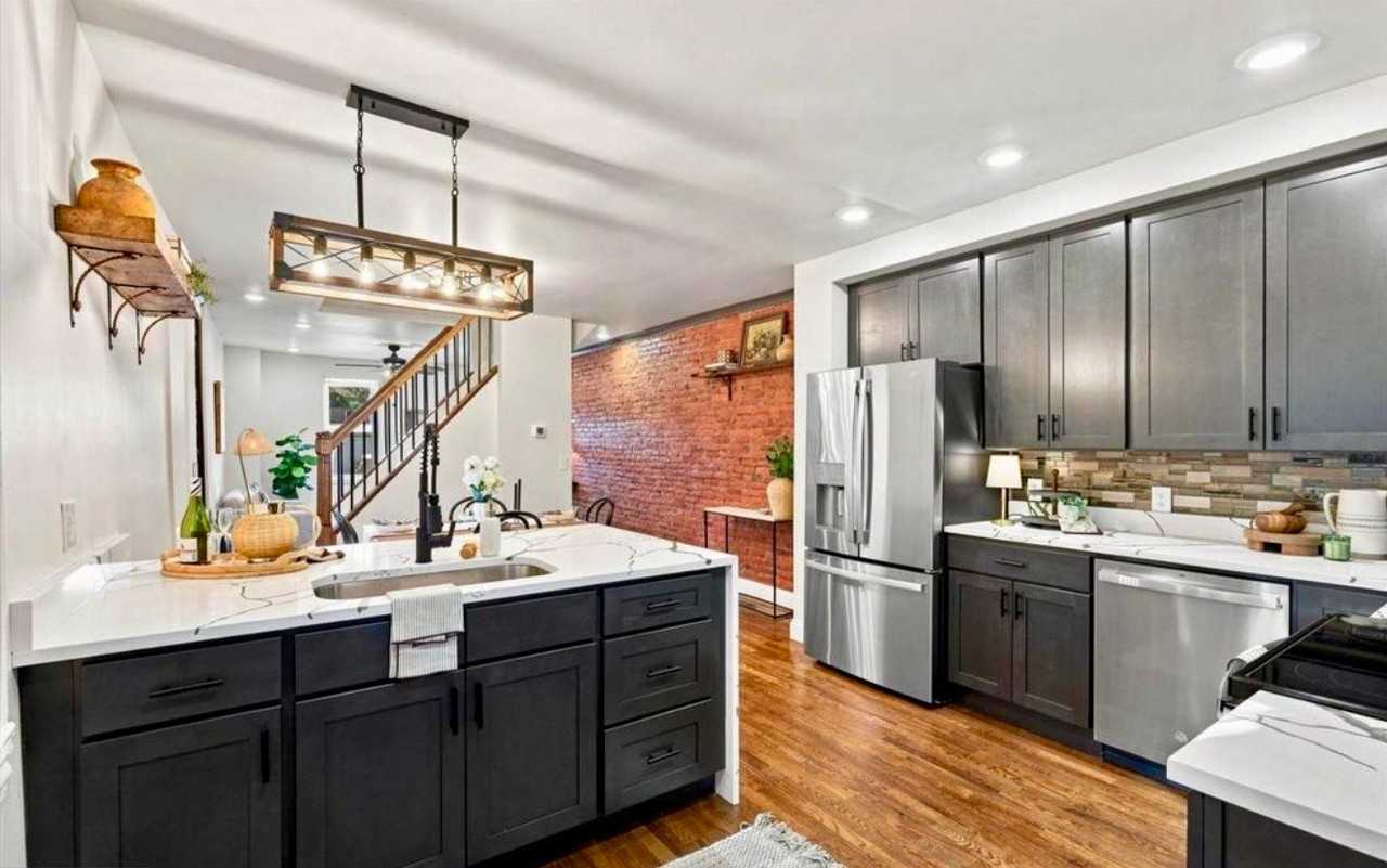 513 Spruce St - Photo 7 of 17