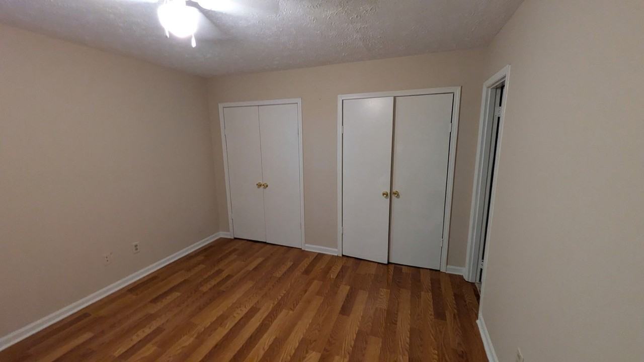 6439 Baker Ct #B - Photo 7 of 15