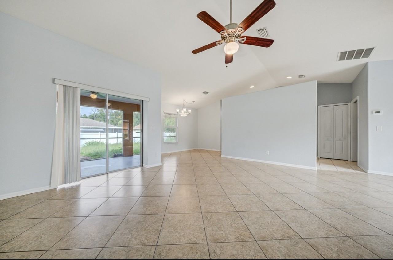 2665 Parasol Ln - Photo 6 of 20