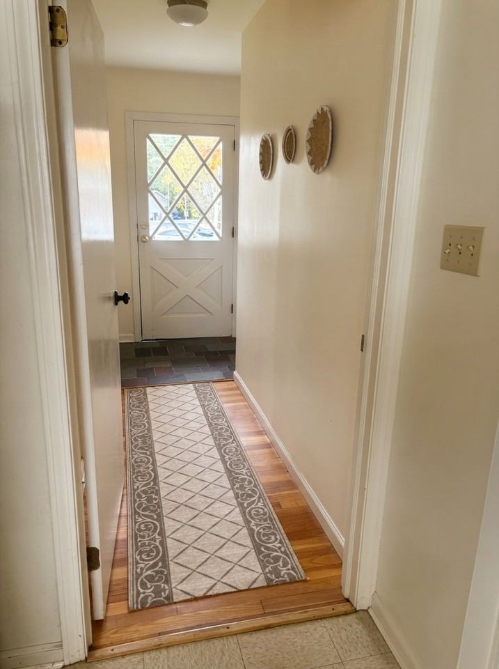 2 Sunset Rd #1 - Photo 4 of 15