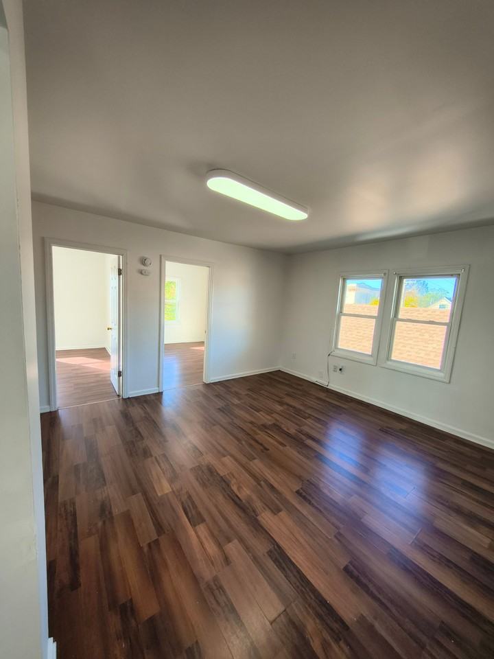 1307 Bangs Ave #2 - Photo 7 of 8