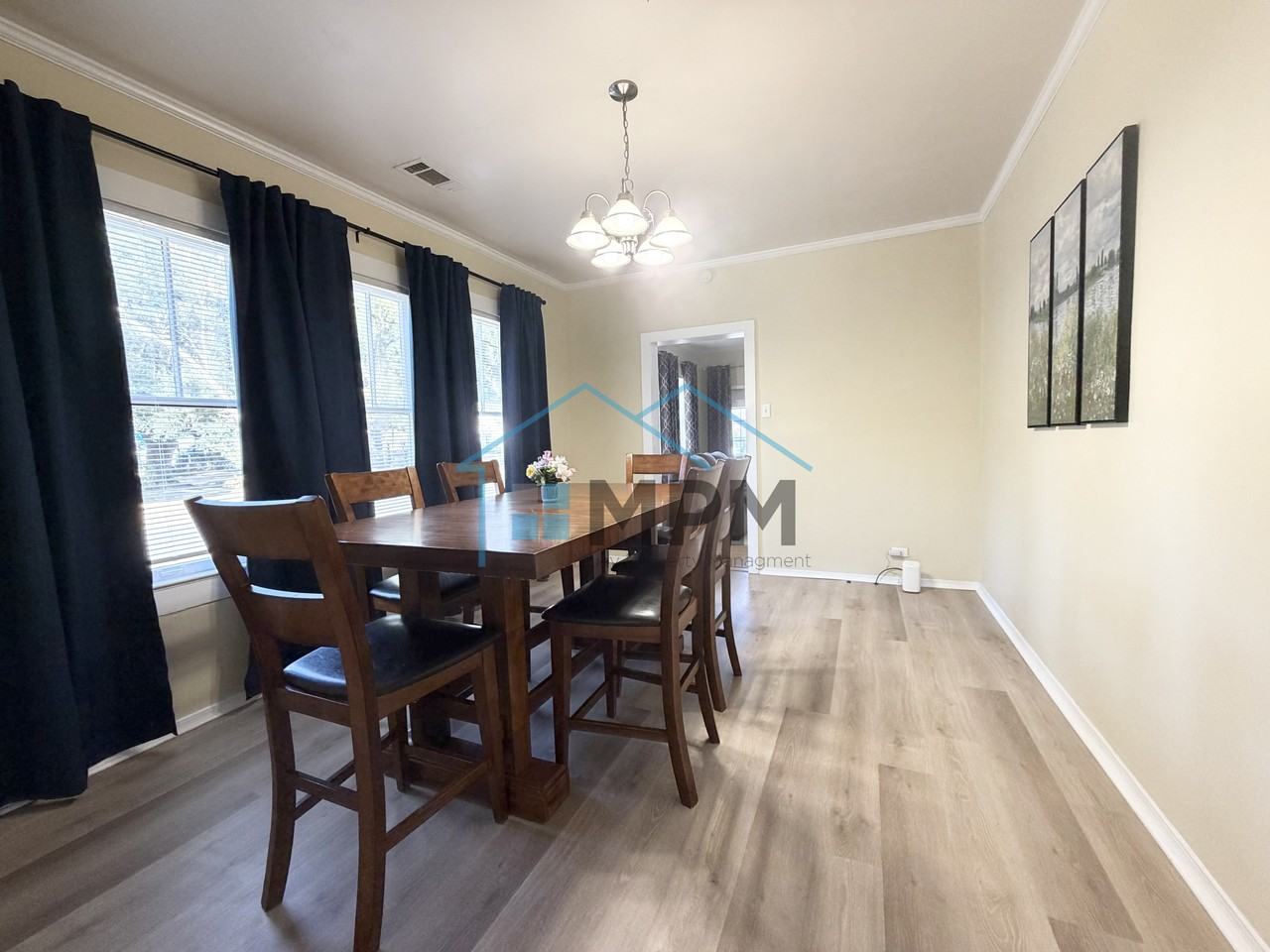 717 N 5th St #1 - Photo 5 of 23