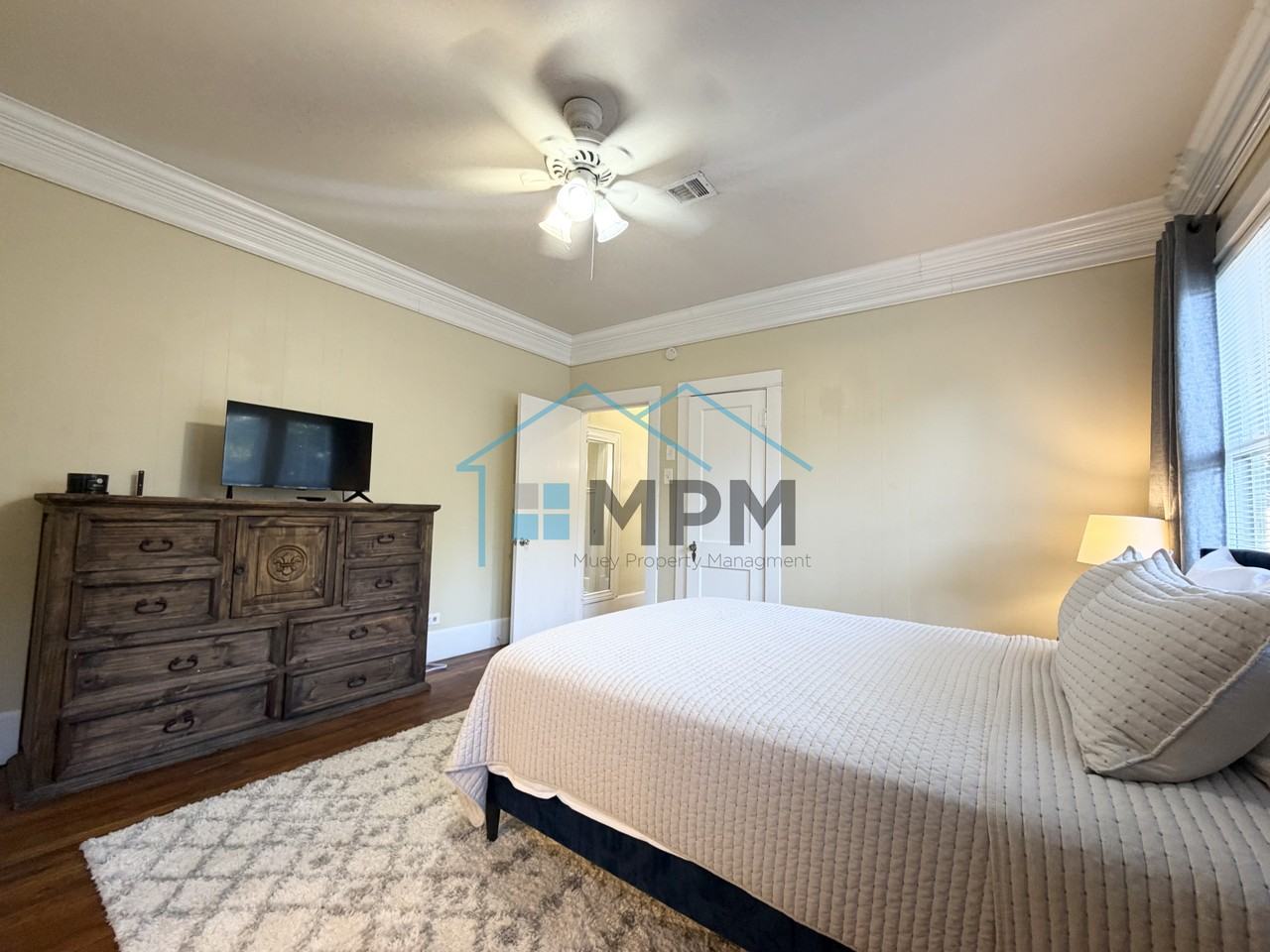 717 N 5th St #1 - Photo 6 of 23