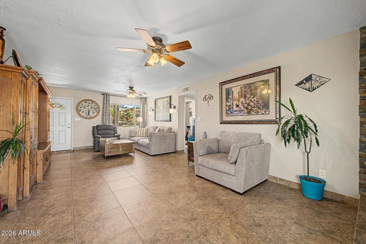 17412 E Grande Blvd - Photo 6 of 35