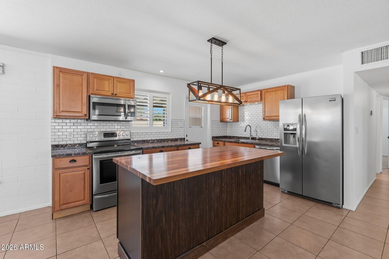 7830 E Belleview St - Photo 5 of 21