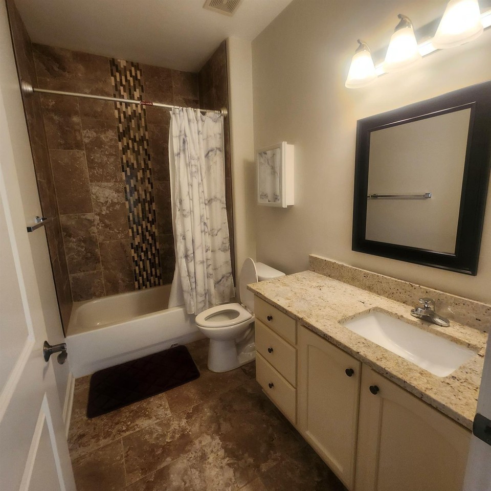 1497 Castle Pines Cir #18 - Photo 6 of 23