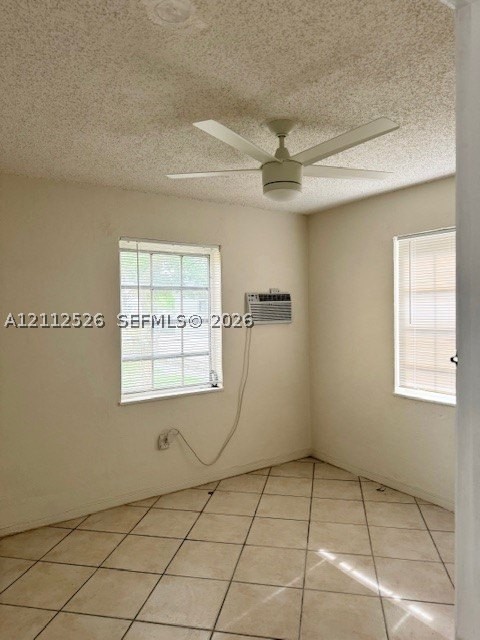 4 Antilla Ave #2 - Photo 2 of 3