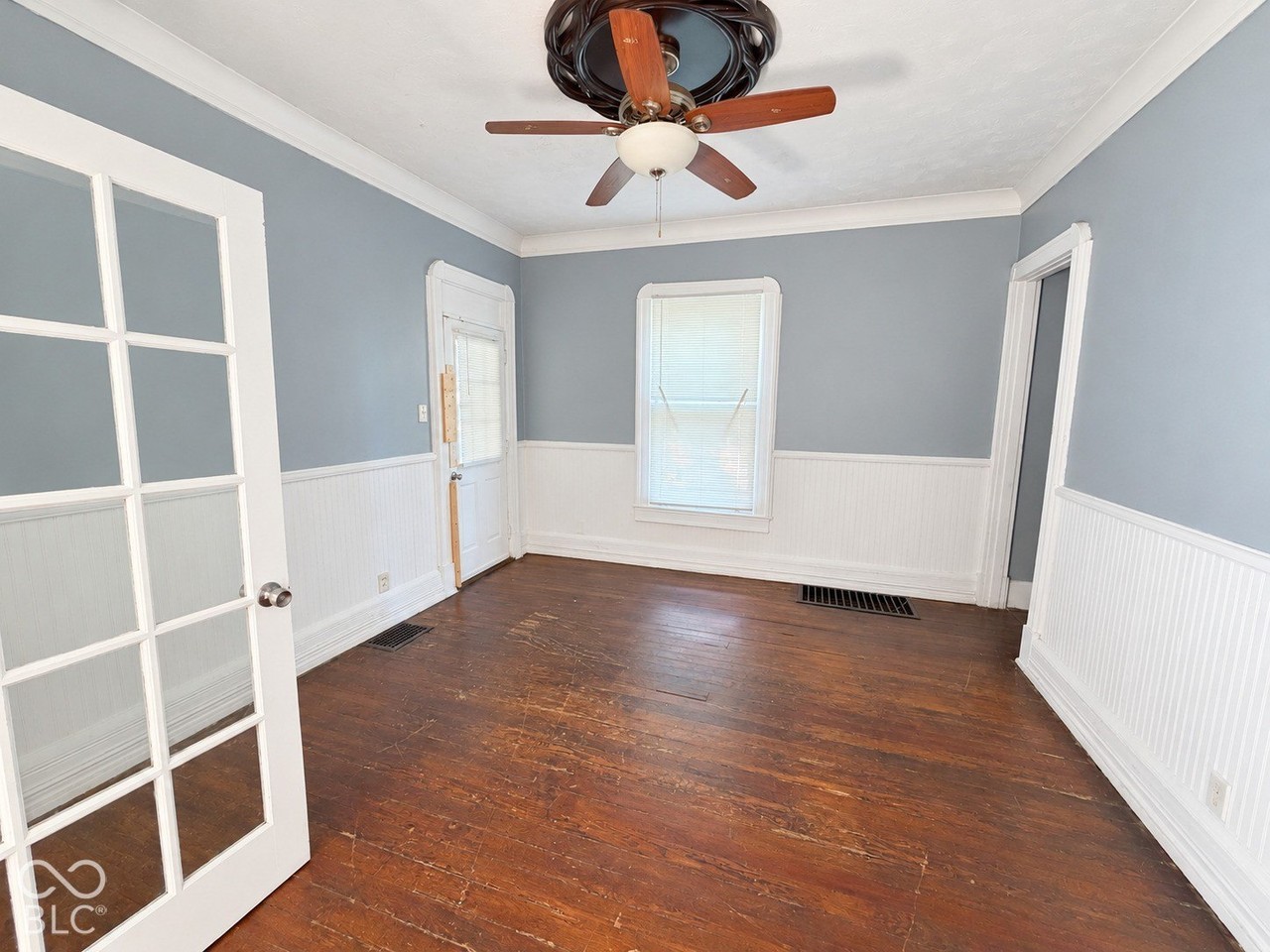 1201 N Oxford St - Photo 5 of 13
