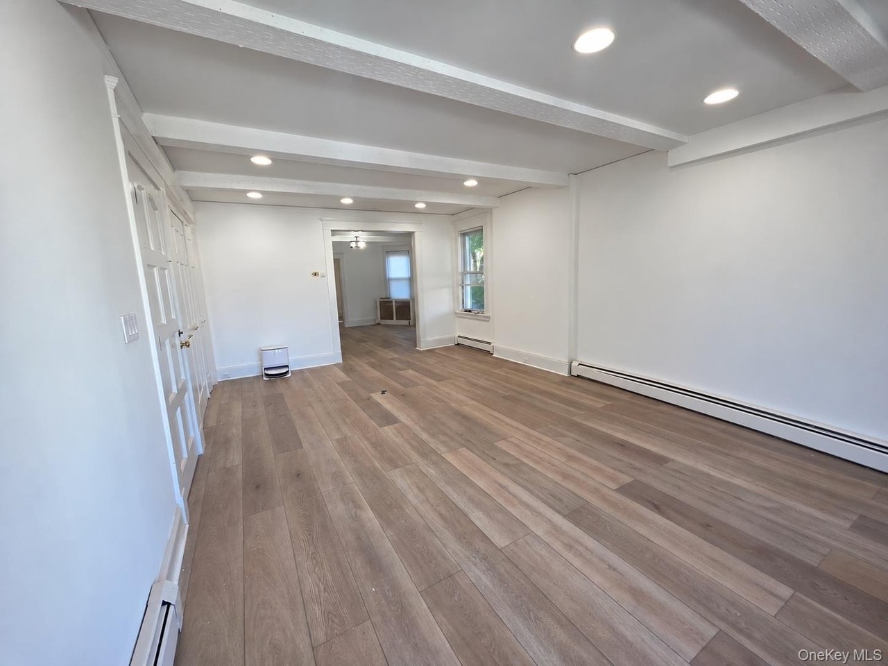 20 Pelhamside Dr #1stFL - Photo 5 of 11