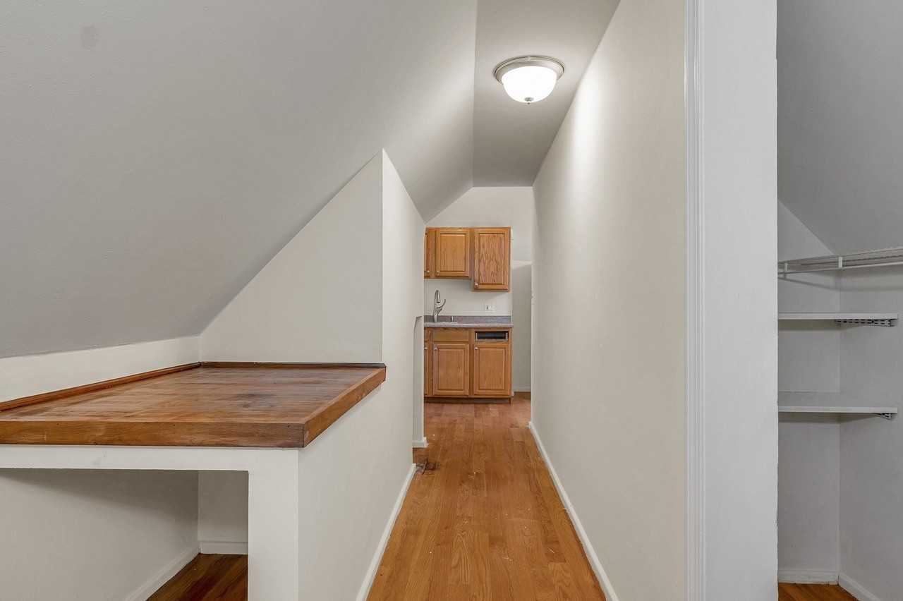 61 Marlborough St #6 - Photo 7 of 25