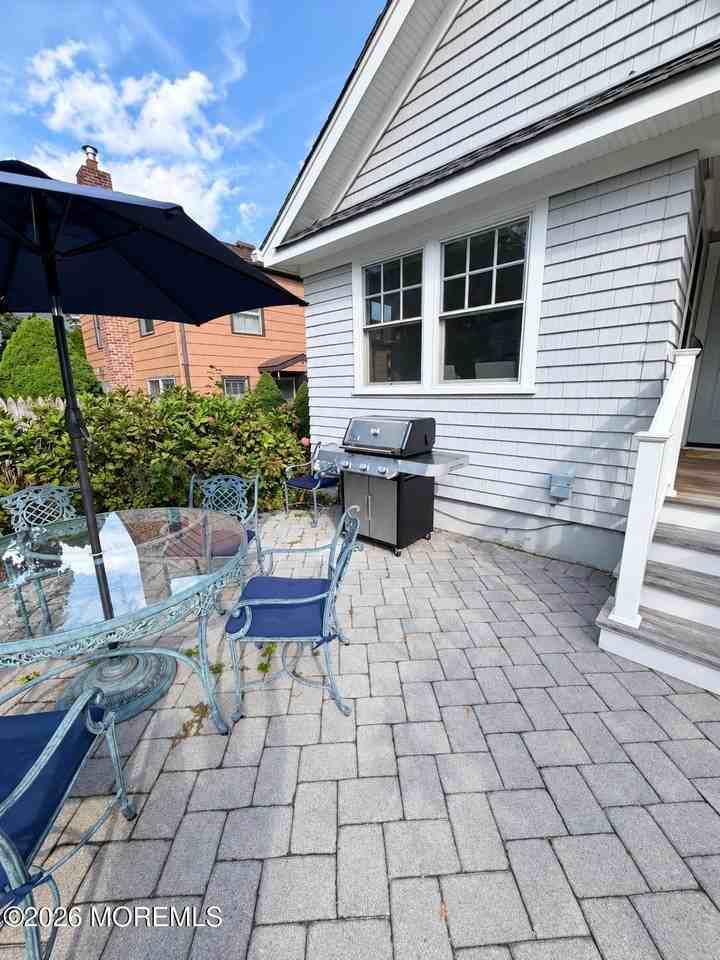 400 Jersey Ave - Photo 3 of 22