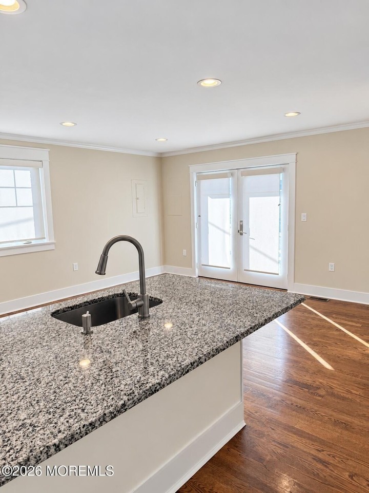 57 Howland Ave #5 - Photo 5 of 14
