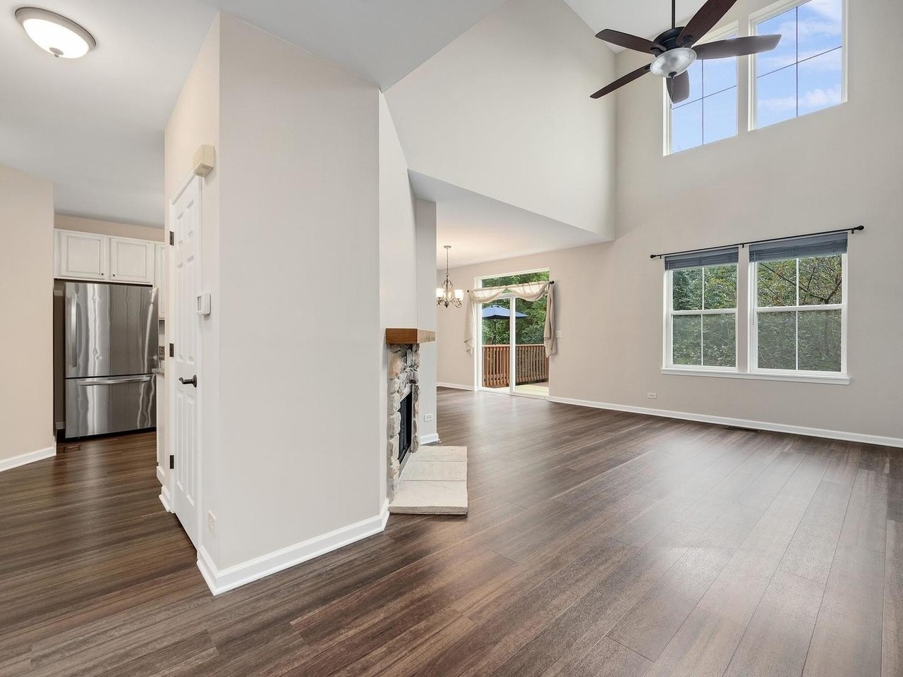 145 Tanglewood Dr - Photo 3 of 26