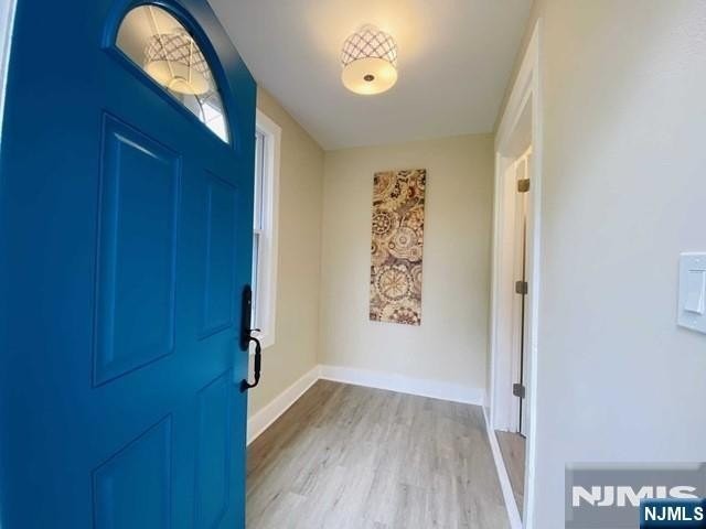 216 Phillips Ave #1FL - Photo 3 of 22