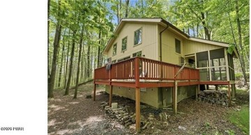 featured image of Split Rail Ln