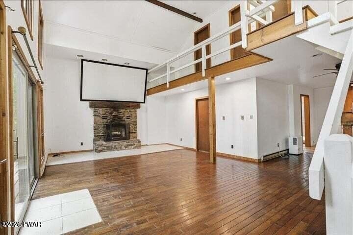 Split Rail Ln - Photo 3 of 27