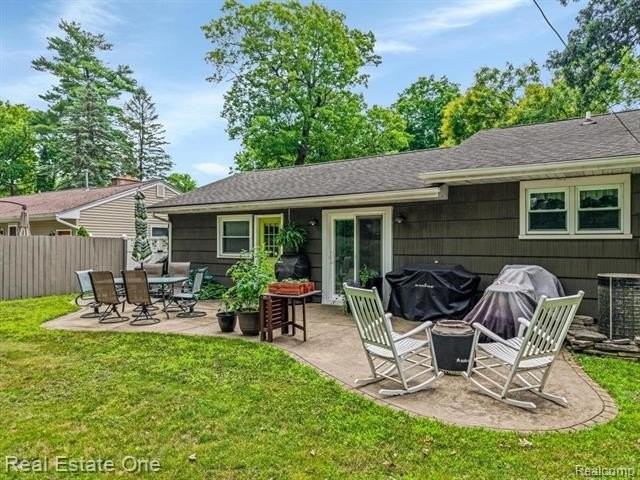 5674 Brunswick Blvd - Photo 4 of 22