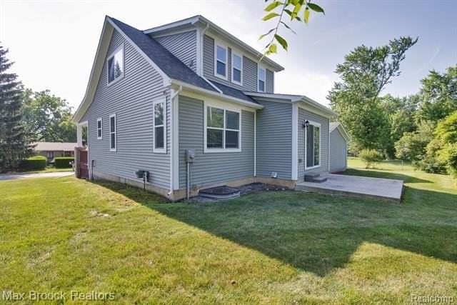1080 Oregon Blvd - Photo 4 of 46