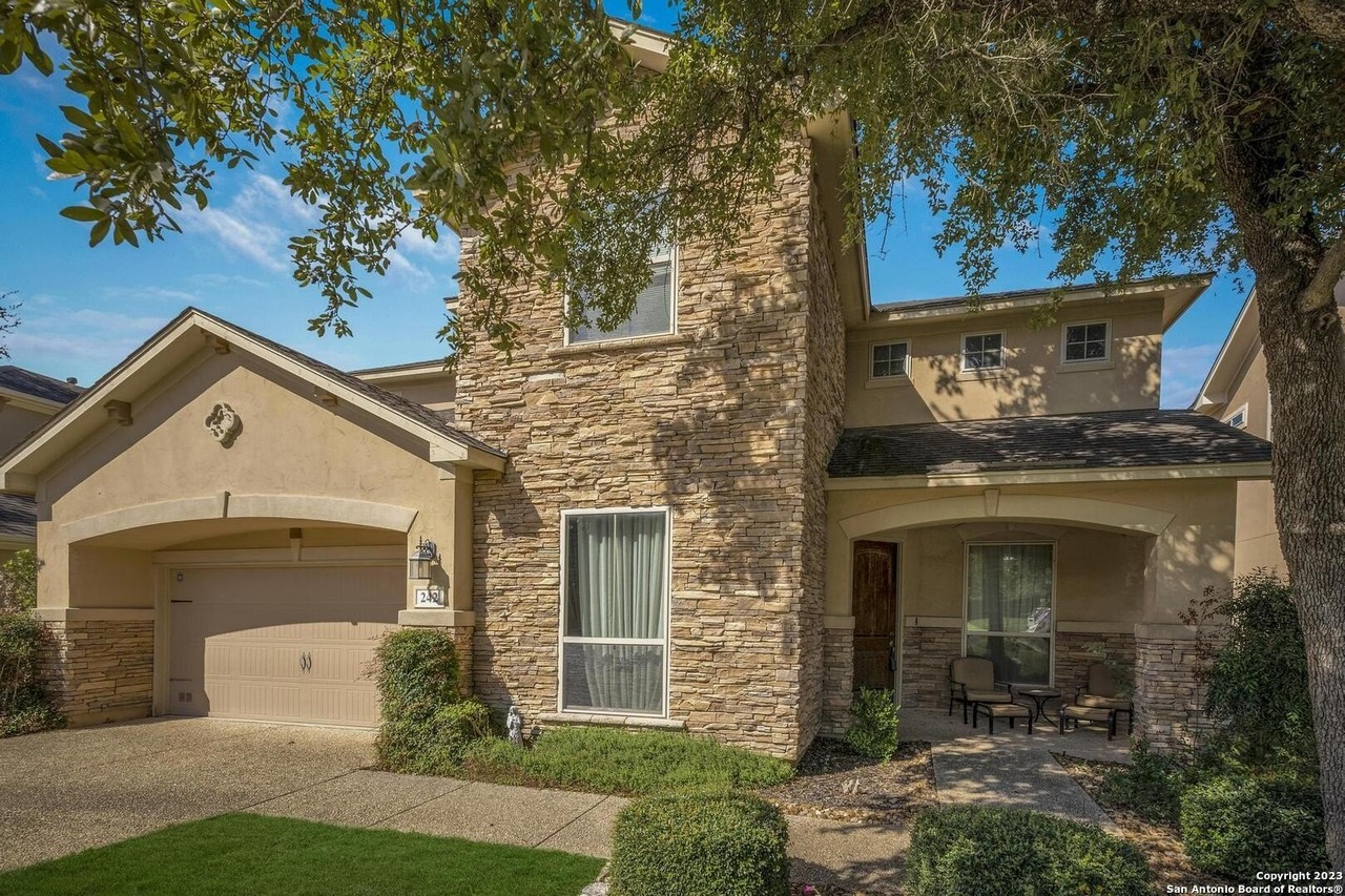 242 Tranquil Oak - Photo 3 of 34