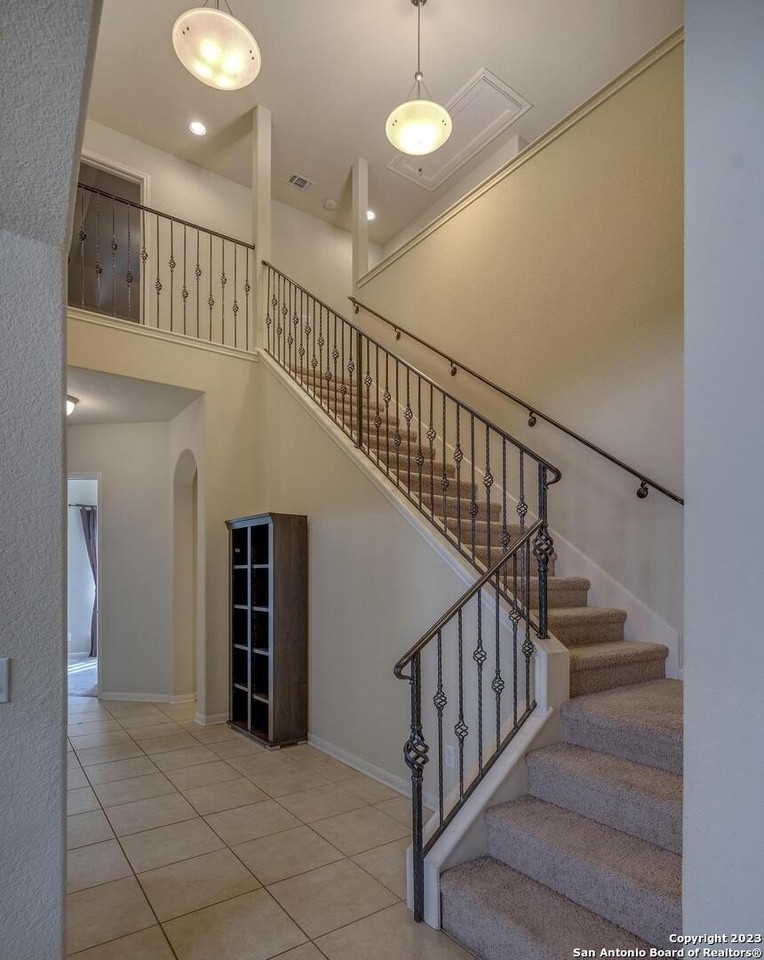 242 Tranquil Oak - Photo 5 of 34