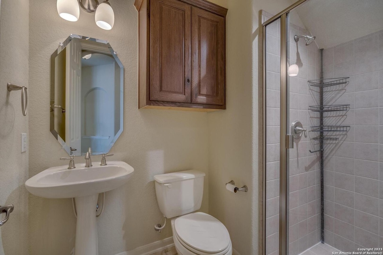 242 Tranquil Oak - Photo 7 of 34