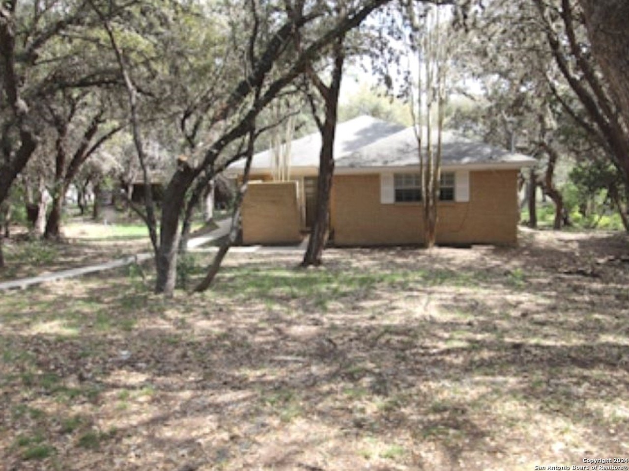 1251 Pebble Beach Rd - Photo 6 of 30