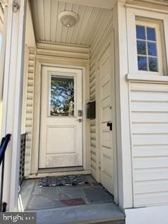 19 Elliott Ave #2nd3rdFL - Photo 2 of 8