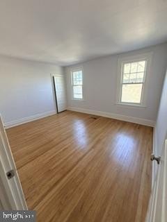 19 Elliott Ave #2nd3rdFL - Photo 4 of 8