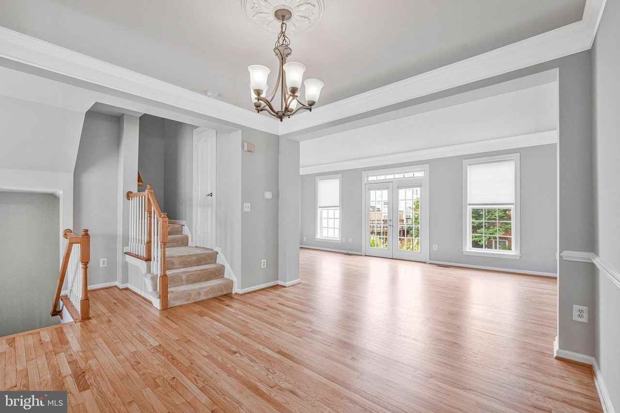 2849 Laura Gae Cir - Photo 5 of 20