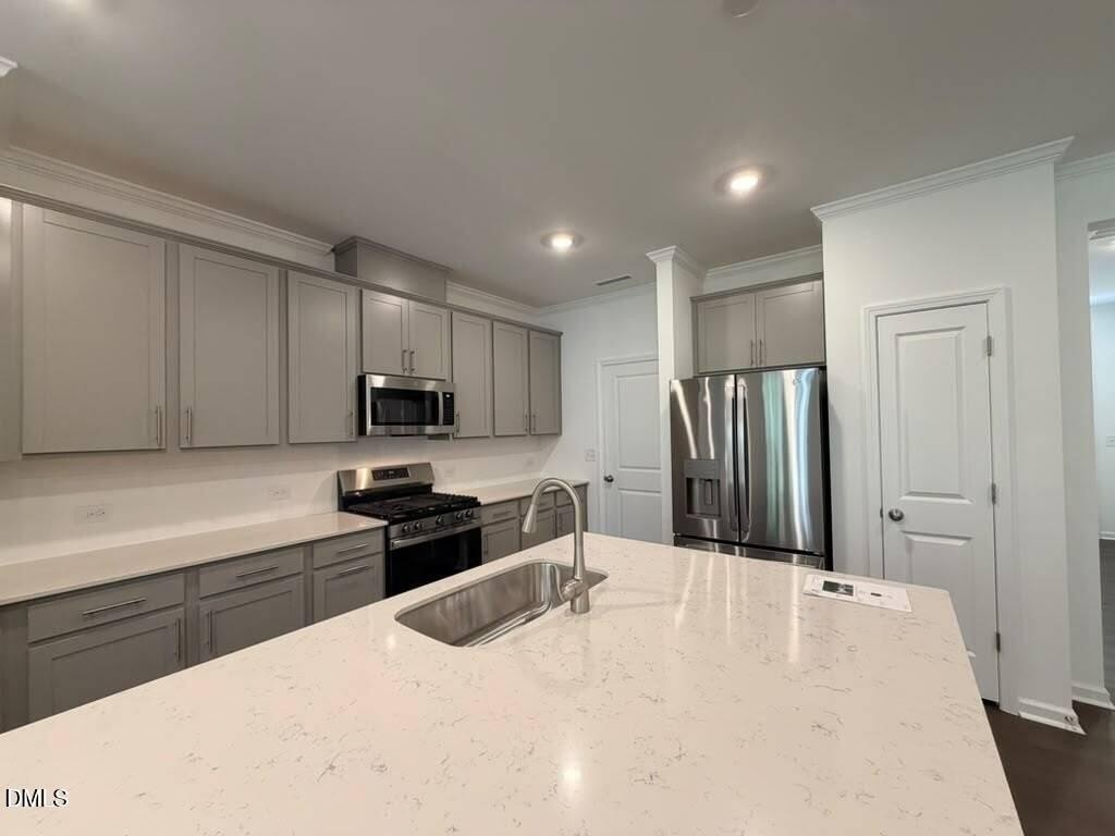 202 Deercroft Dr - Photo 7 of 34