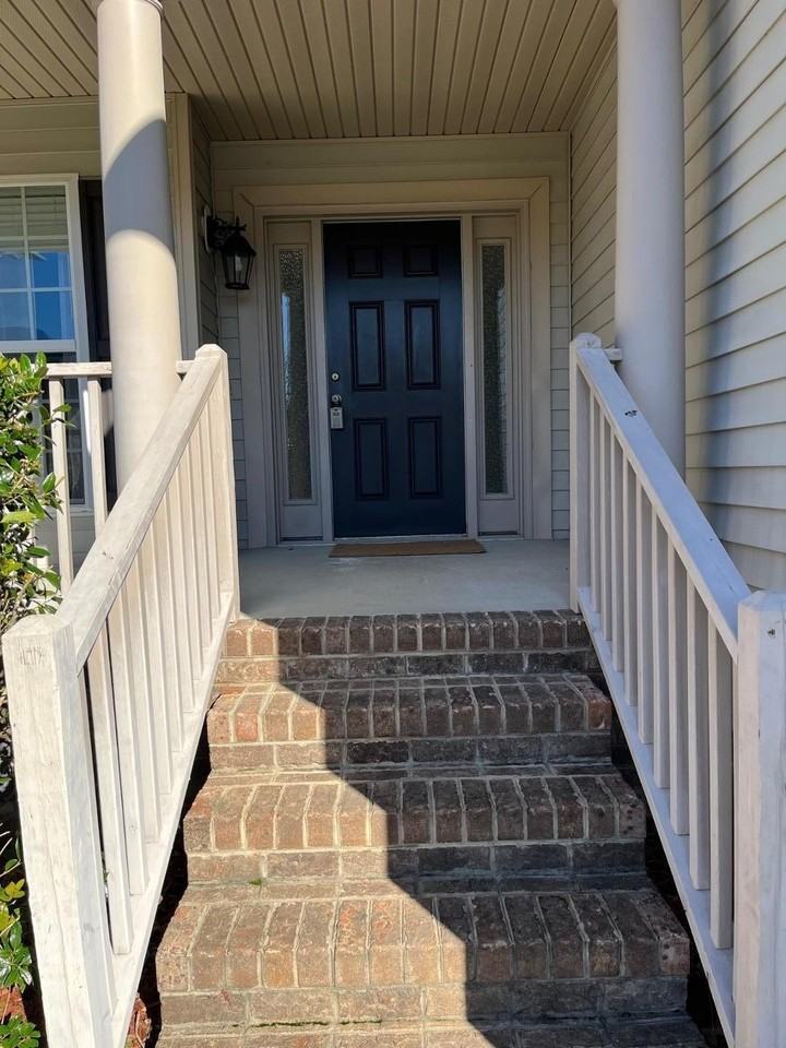 225 Mabley Pl - Photo 2 of 39