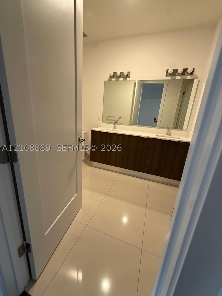 10424 Sw 118th Ave #10424 - Photo 6 of 13