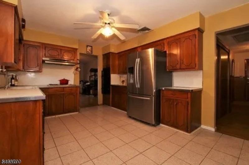 9 Belvidere Ave - Photo 4 of 13