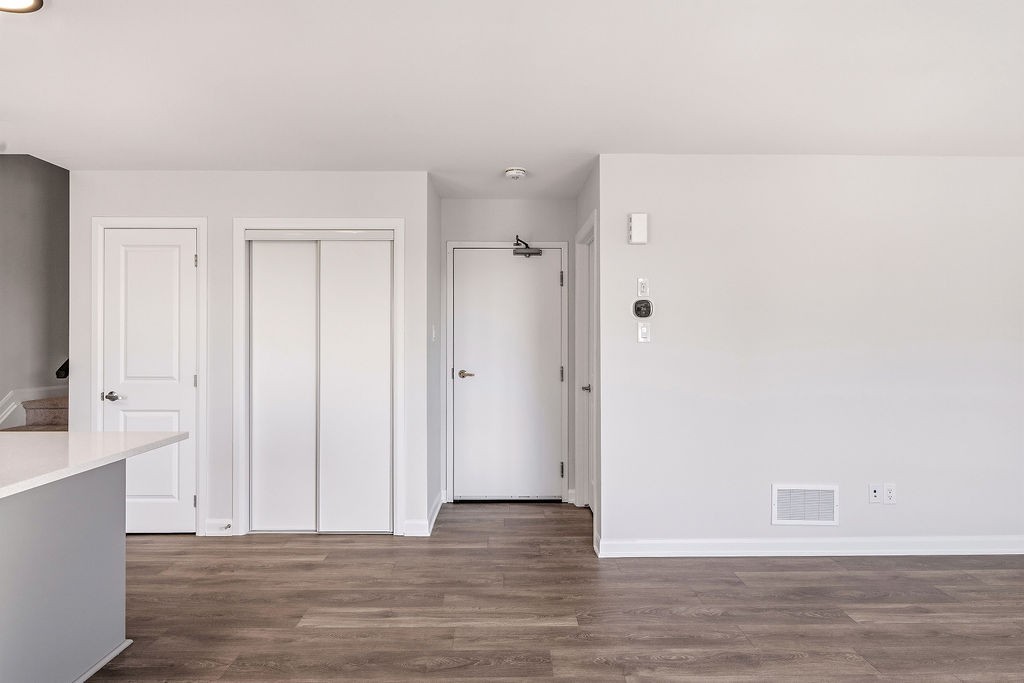 201 Glenroy Gilbert Drive #11 - Photo 5 of 29