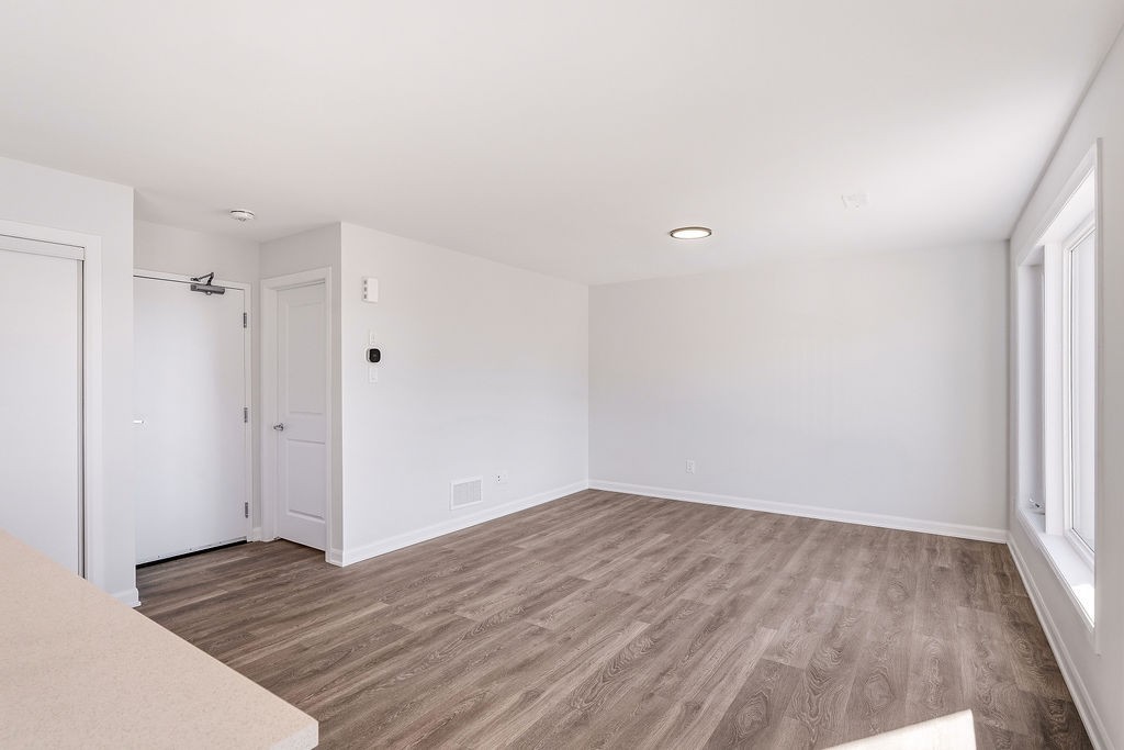 201 Glenroy Gilbert Drive #11 - Photo 6 of 29
