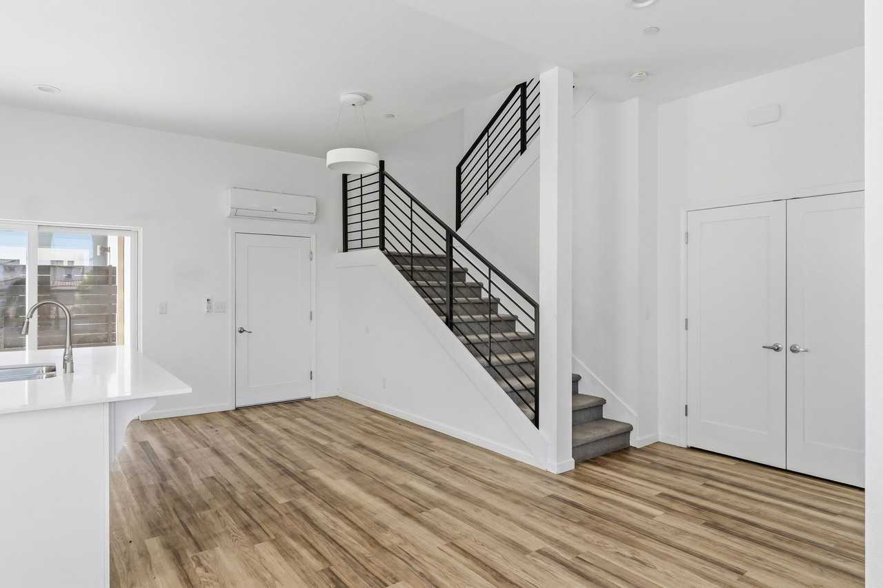 MOVE-IN NOW & RECEIVE NOVEMBER RENT FOR FREE! - Photo 4 of 50