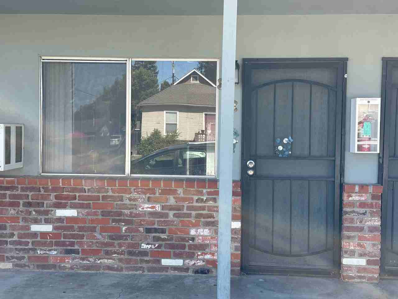 Newly Remodeled home in the heart of Ripon - Photo 2 of 15