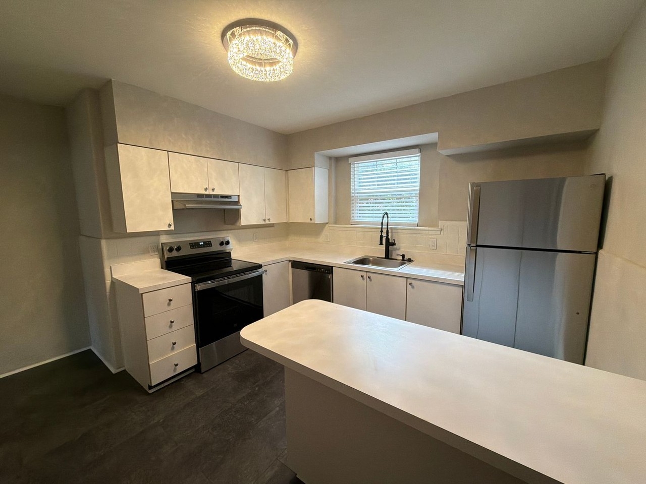 Westwood Drive - Photo 5 of 36