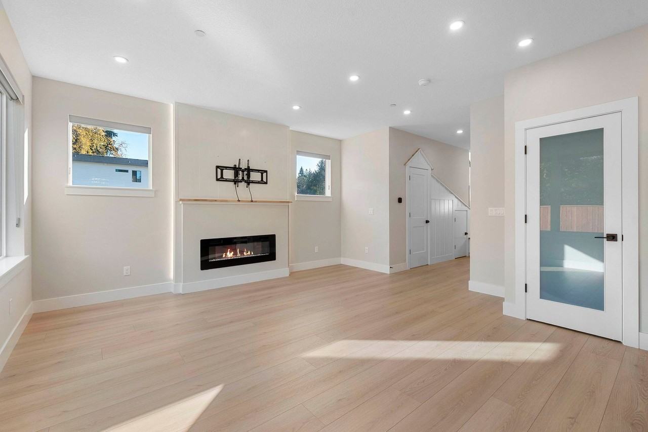 6705 Ne 27th Pl - Photo 3 of 26