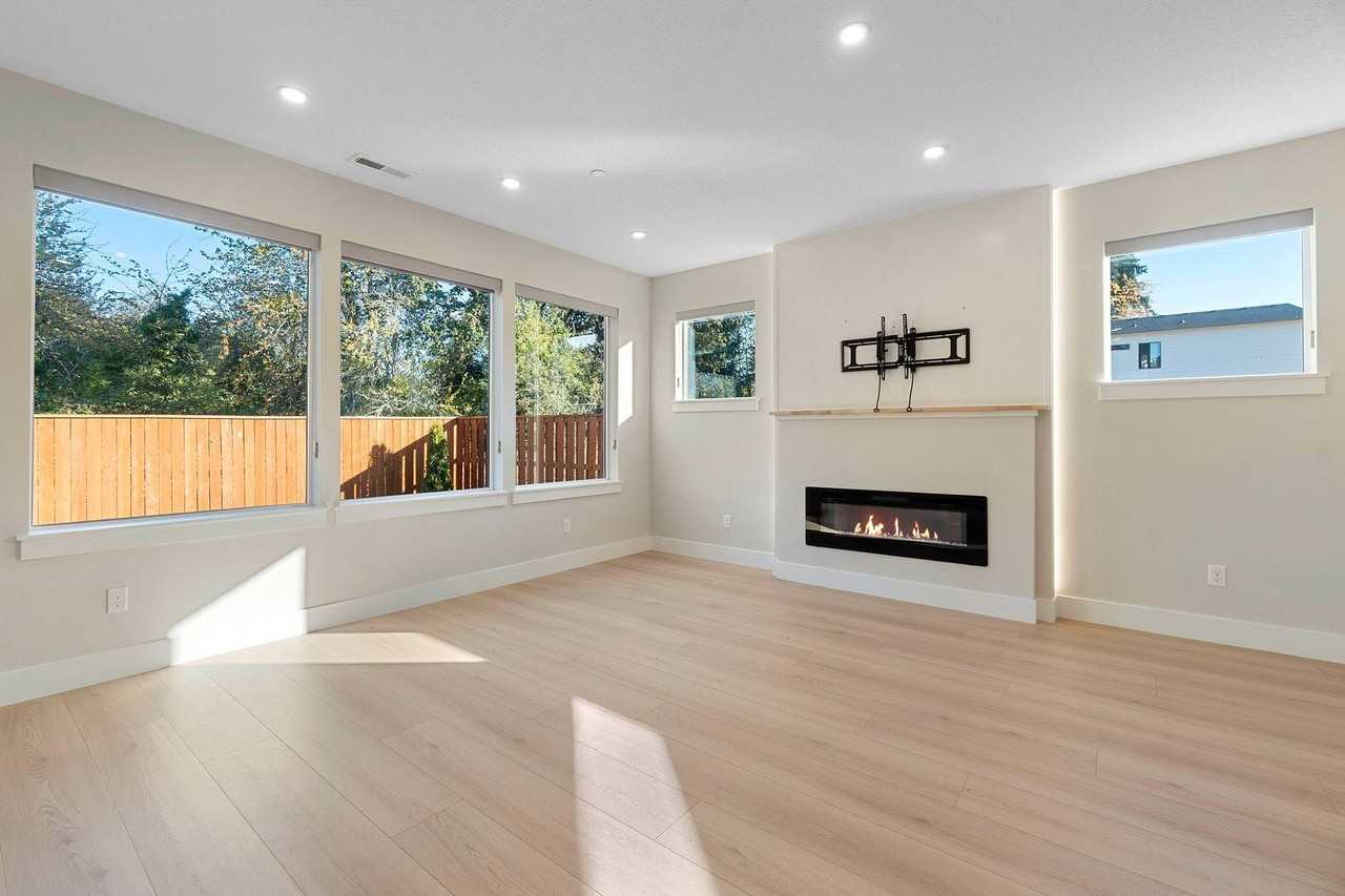 6705 Ne 27th Pl - Photo 4 of 26