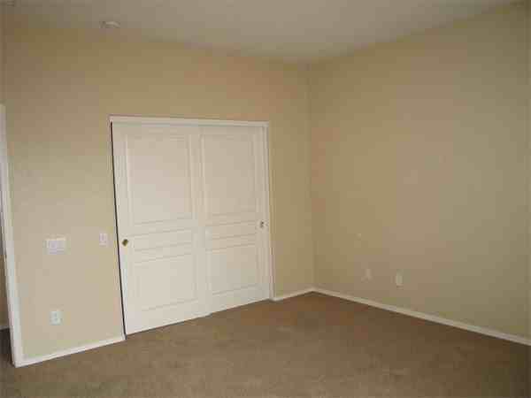 965 E Runaway Bay Pl - Photo 6 of 17