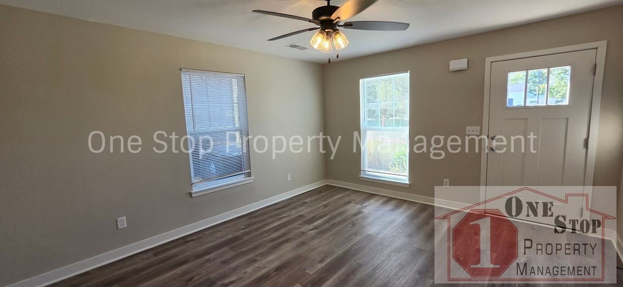 124 Sw 8th St - Photo 3 of 19