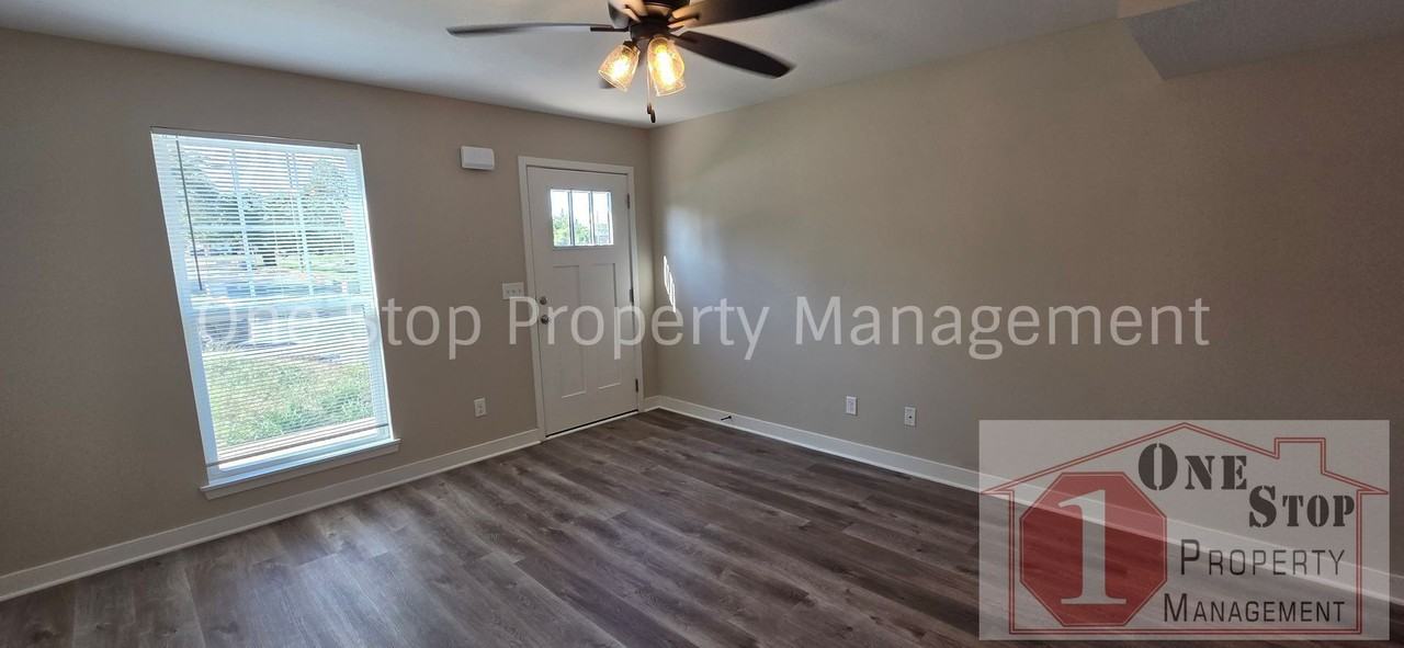 124 Sw 8th St - Photo 4 of 19