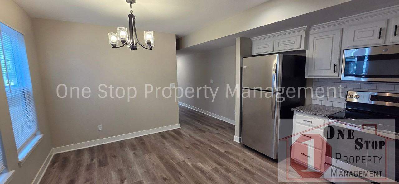 124 Sw 8th St - Photo 6 of 19