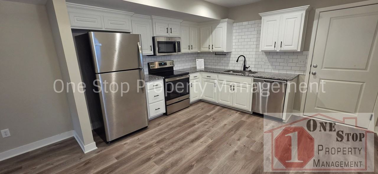 124 Sw 8th St - Photo 7 of 19