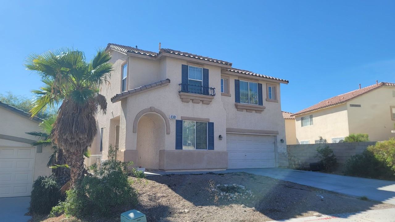 8381 Golden Cypress Ave - Photo 2 of 26