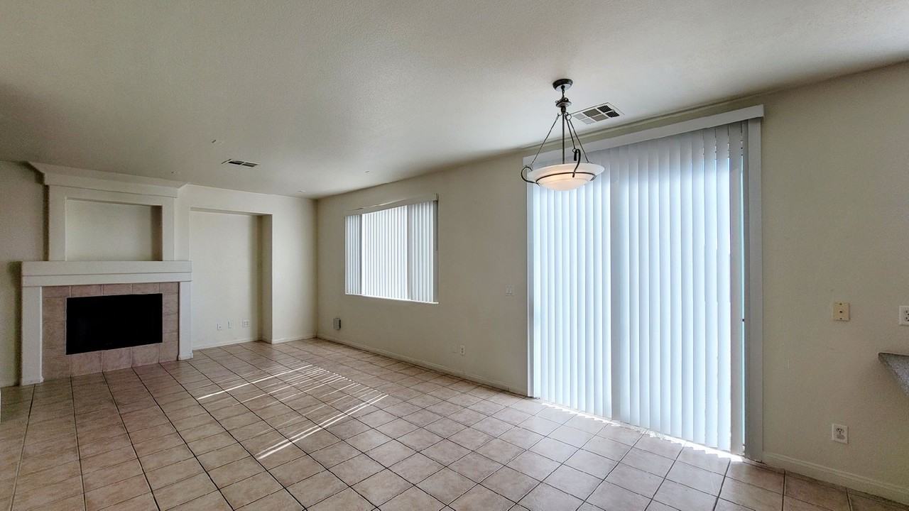 8381 Golden Cypress Ave - Photo 5 of 26