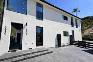 featured image of 3810 Marron St