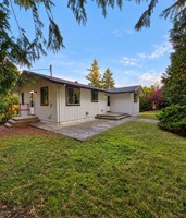featured image of 809 Fir St