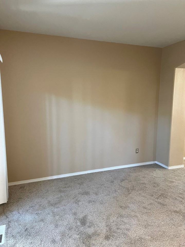 14198 Sw Barrows Rd #2 - Photo 4 of 50